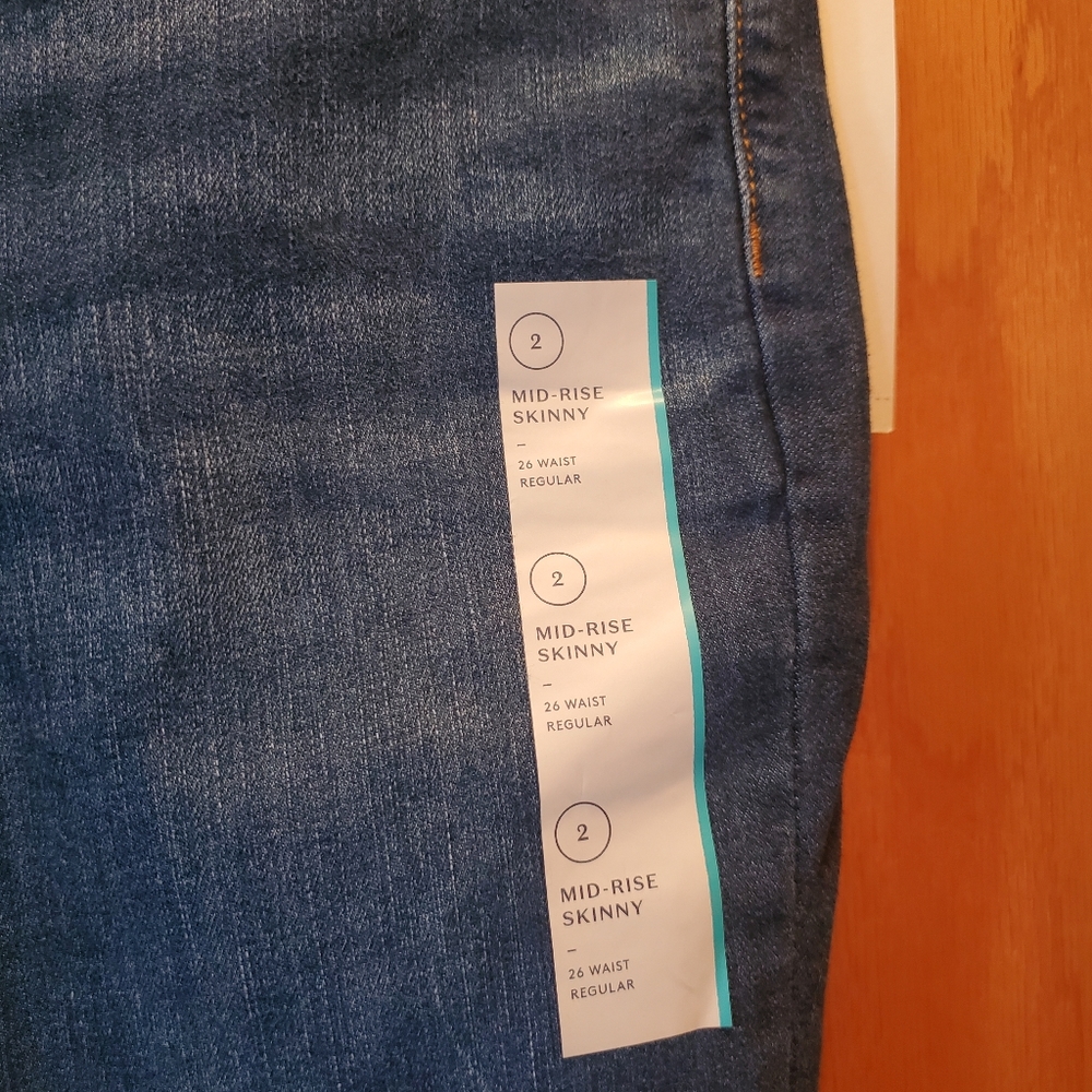 Universal Thread Mid Rise Skinny Jeans Size 2 - Picture 4 of 6
